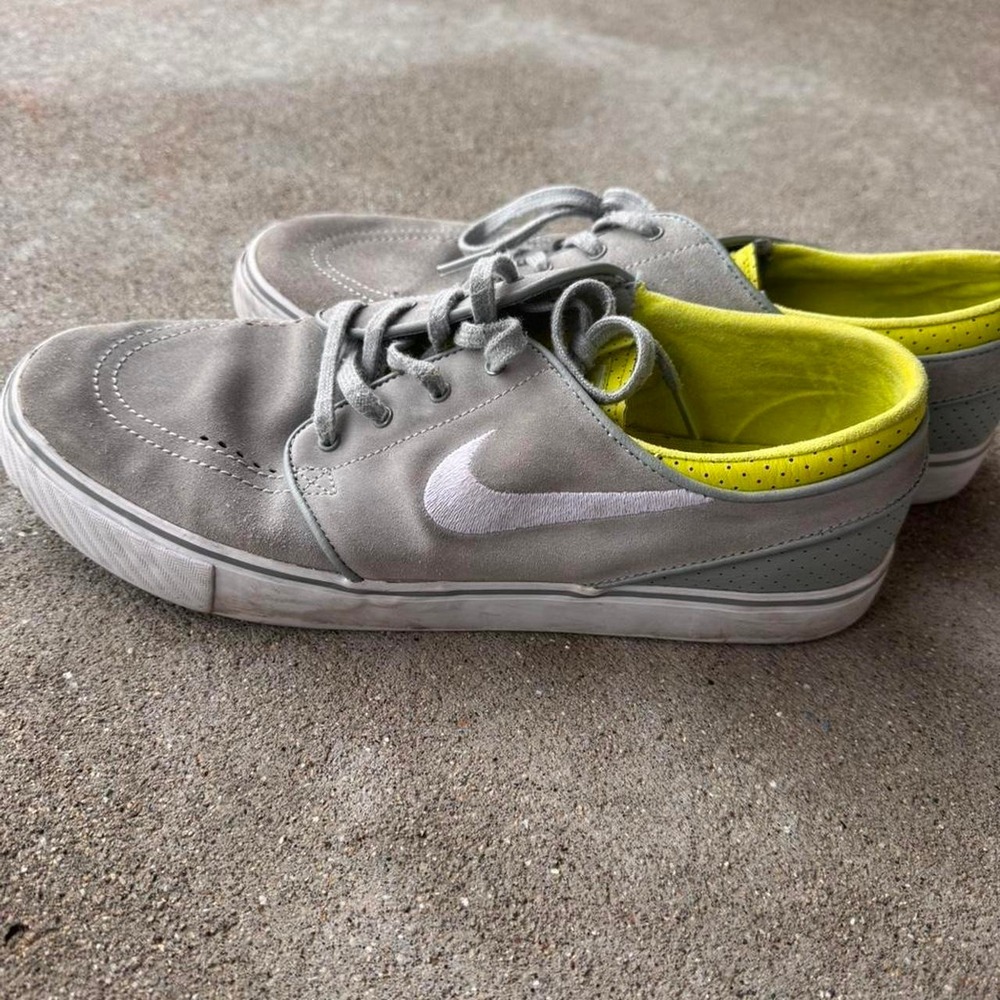 Nike Zoom Steve Janoski SB gray & yellow/green sneakers - size 11